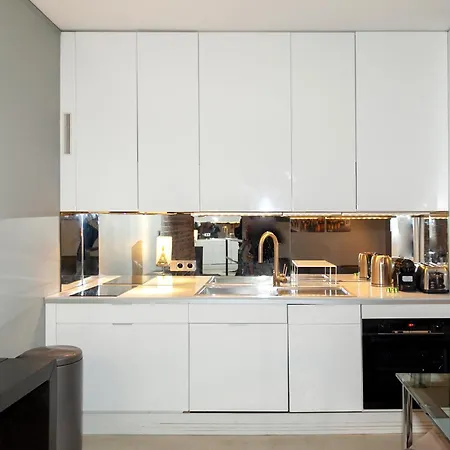 Loft Atypique Avec Terrasse, Calme Et Cosy Apartamento Paris
