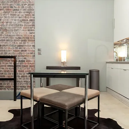 Loft Atypique Avec Terrasse, Calme Et Cosy Apartamento Paris